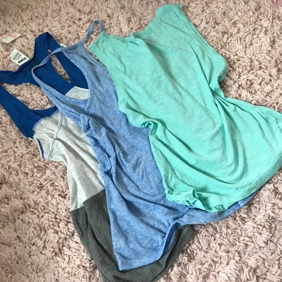 VS PINK Tank Set! - Picture 2 of 5